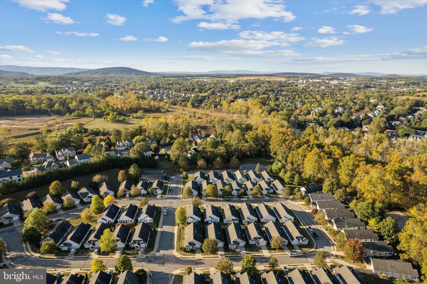 1823 KERSHAW LN, WINCHESTER, Virginia 22601, 2 Bedrooms Bedrooms, ,2 BathroomsBathrooms,Residential,For sale,1823 KERSHAW LN,VAWI2009238 MLS # VAWI2009238