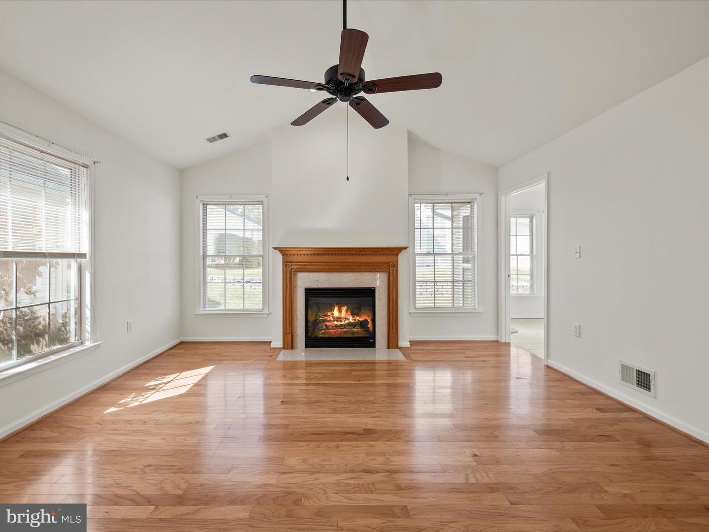 1823 KERSHAW LN, WINCHESTER, Virginia 22601, 2 Bedrooms Bedrooms, ,2 BathroomsBathrooms,Residential,For sale,1823 KERSHAW LN,VAWI2009238 MLS # VAWI2009238