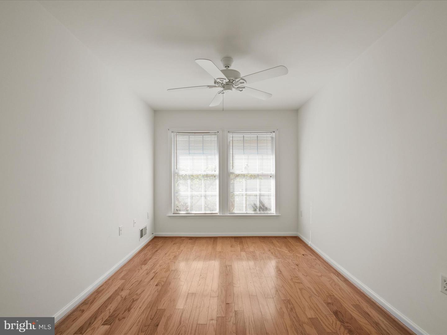 1823 KERSHAW LN, WINCHESTER, Virginia 22601, 2 Bedrooms Bedrooms, ,2 BathroomsBathrooms,Residential,For sale,1823 KERSHAW LN,VAWI2009238 MLS # VAWI2009238