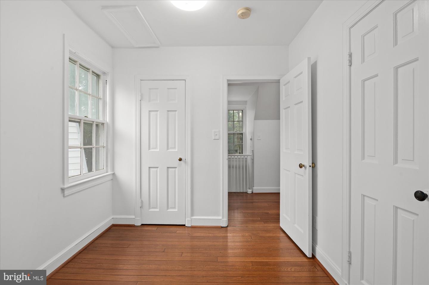 5018 V ST NW, WASHINGTON, District Of Columbia 20007, 4 Bedrooms Bedrooms, ,3 BathroomsBathrooms,Residential,For sale,5018 V ST NW,DCDC2226614 MLS # DCDC2226614