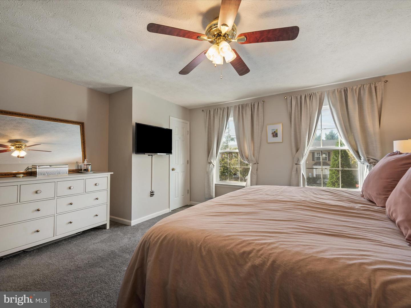 206 BARRINGTON LN, WINCHESTER, Virginia 22601, 2 Bedrooms Bedrooms, ,2 BathroomsBathrooms,Residential,For sale,206 BARRINGTON LN,VAFV2037340 MLS # VAFV2037340