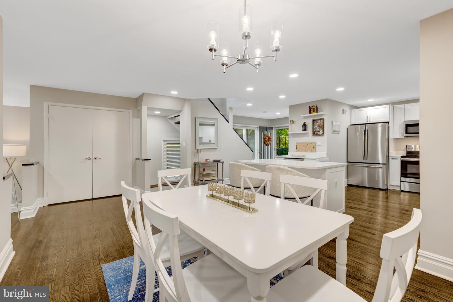 11110 LAKESPRAY WAY, RESTON, Virginia 20191, 3 Bedrooms Bedrooms, 12 Rooms Rooms,3 BathroomsBathrooms,Residential,For sale,11110 LAKESPRAY WAY,VAFX2274006 MLS # VAFX2274006
