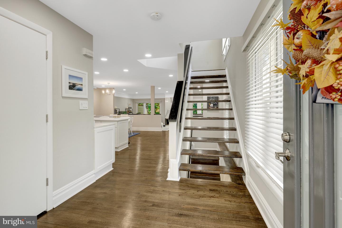 11110 LAKESPRAY WAY, RESTON, Virginia 20191, 3 Bedrooms Bedrooms, 12 Rooms Rooms,3 BathroomsBathrooms,Residential,For sale,11110 LAKESPRAY WAY,VAFX2274006 MLS # VAFX2274006