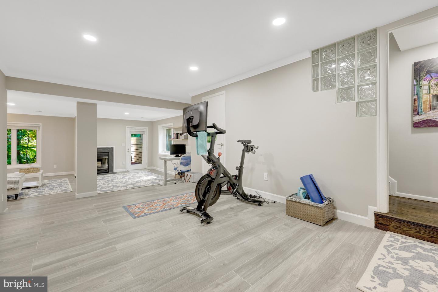 11110 LAKESPRAY WAY, RESTON, Virginia 20191, 3 Bedrooms Bedrooms, 12 Rooms Rooms,3 BathroomsBathrooms,Residential,For sale,11110 LAKESPRAY WAY,VAFX2274006 MLS # VAFX2274006
