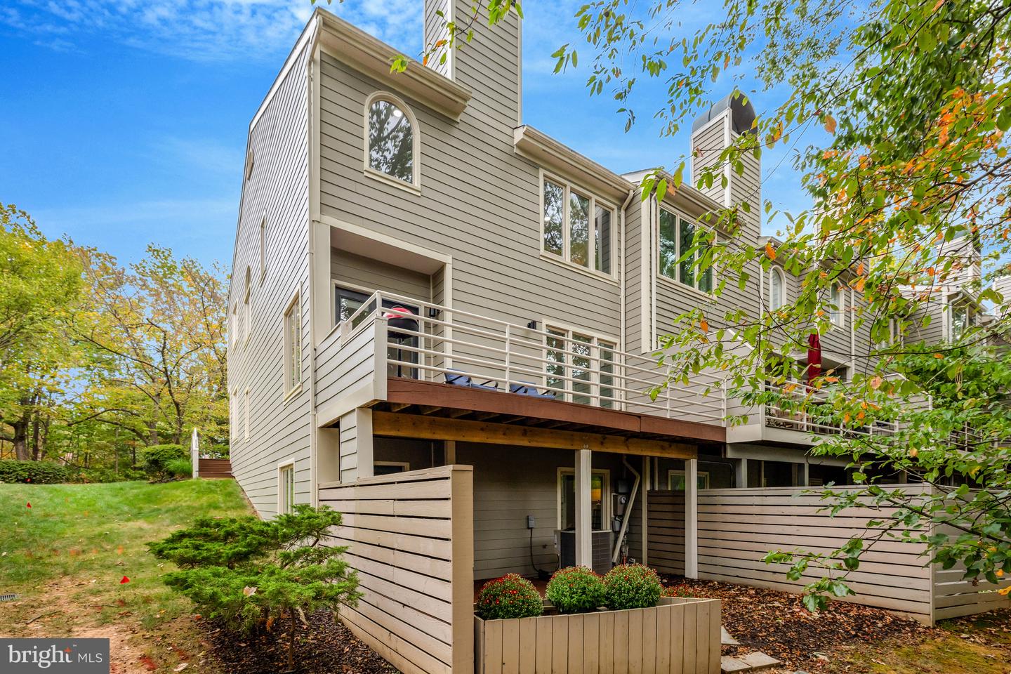 11110 LAKESPRAY WAY, RESTON, Virginia 20191, 3 Bedrooms Bedrooms, 12 Rooms Rooms,3 BathroomsBathrooms,Residential,For sale,11110 LAKESPRAY WAY,VAFX2274006 MLS # VAFX2274006