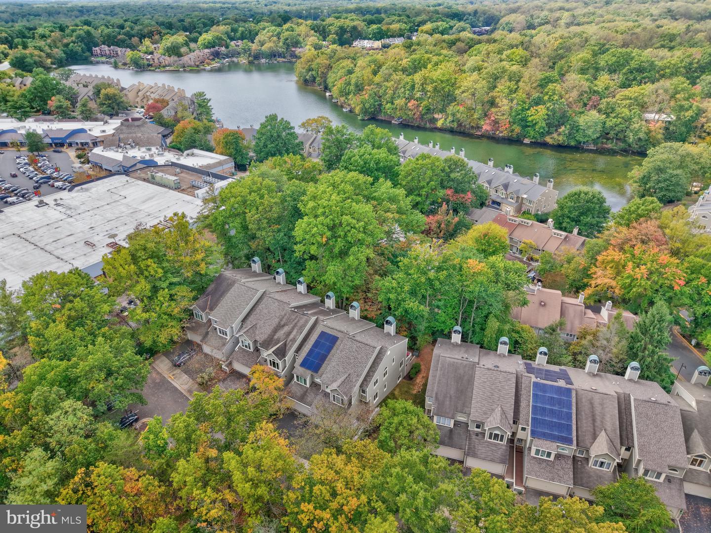 11110 LAKESPRAY WAY, RESTON, Virginia 20191, 3 Bedrooms Bedrooms, 12 Rooms Rooms,3 BathroomsBathrooms,Residential,For sale,11110 LAKESPRAY WAY,VAFX2274006 MLS # VAFX2274006