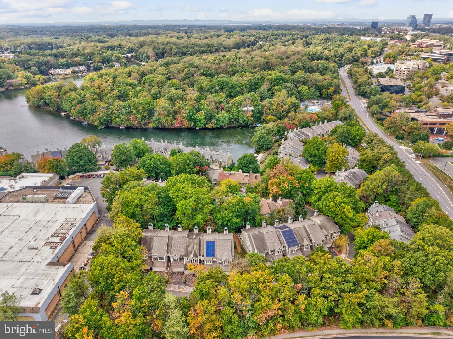 11110 LAKESPRAY WAY, RESTON, Virginia 20191, 3 Bedrooms Bedrooms, 12 Rooms Rooms,3 BathroomsBathrooms,Residential,For sale,11110 LAKESPRAY WAY,VAFX2274006 MLS # VAFX2274006