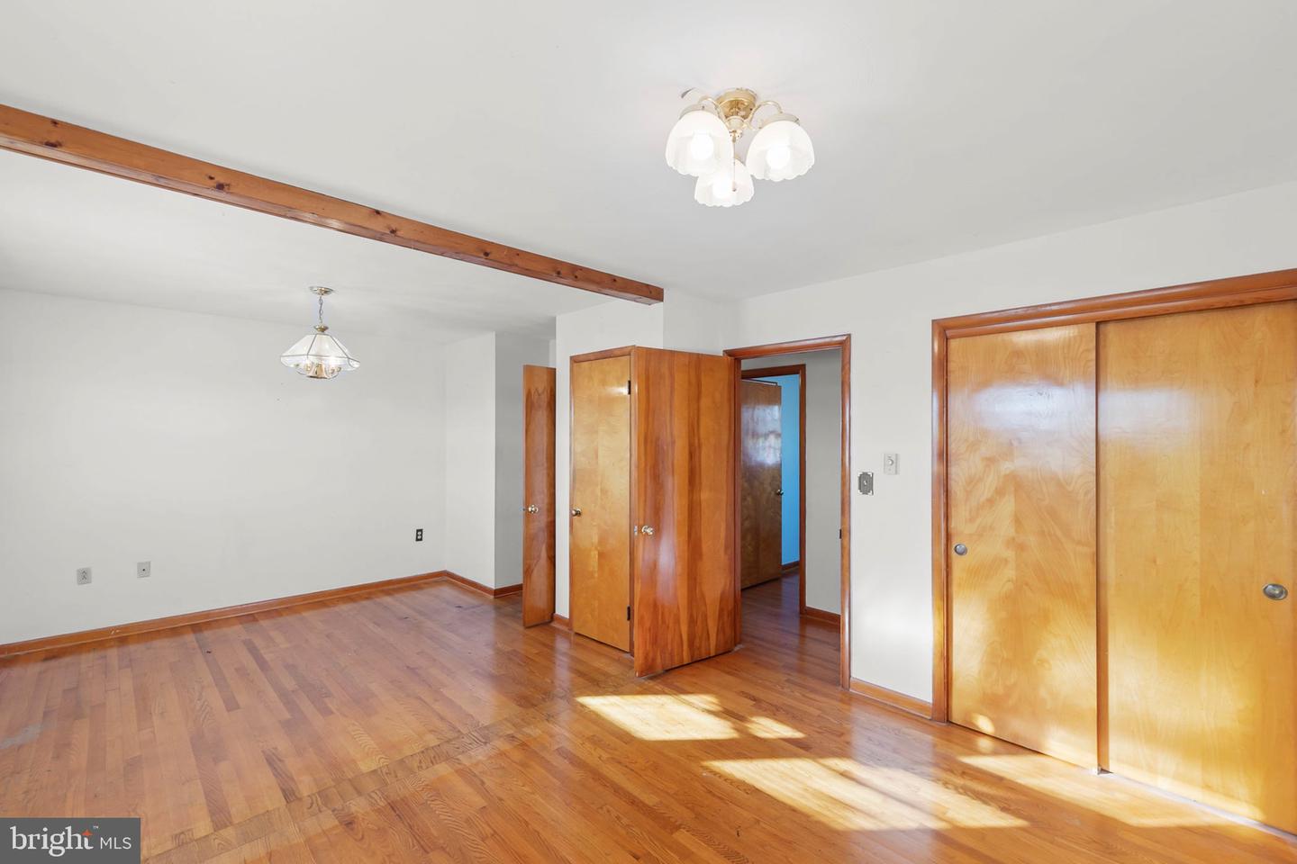 2294 FRONT ROYAL, WINCHESTER, Virginia 22602, 3 Bedrooms Bedrooms, 7 Rooms Rooms,1 BathroomBathrooms,Residential,For sale,2294 FRONT ROYAL,VAFV2037346 MLS # VAFV2037346