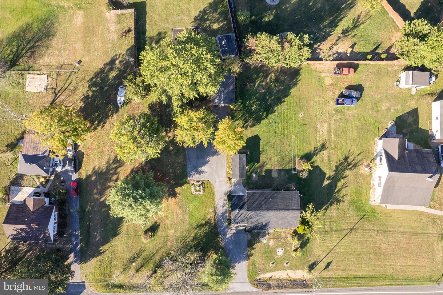 2294 FRONT ROYAL, WINCHESTER, Virginia 22602, 3 Bedrooms Bedrooms, 7 Rooms Rooms,1 BathroomBathrooms,Residential,For sale,2294 FRONT ROYAL,VAFV2037346 MLS # VAFV2037346