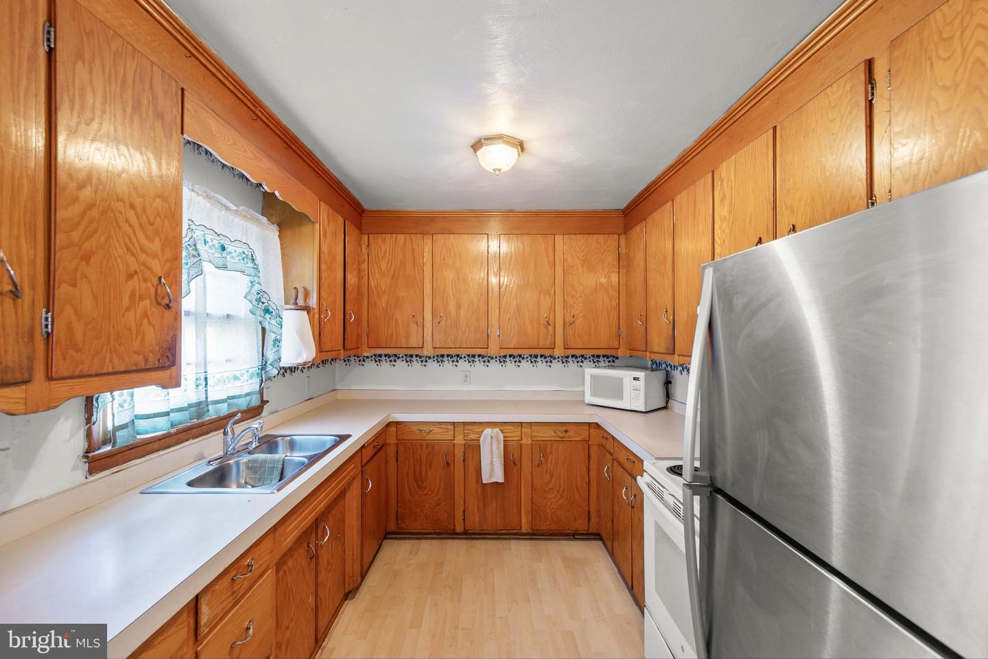 2294 FRONT ROYAL, WINCHESTER, Virginia 22602, 3 Bedrooms Bedrooms, 7 Rooms Rooms,1 BathroomBathrooms,Residential,For sale,2294 FRONT ROYAL,VAFV2037346 MLS # VAFV2037346