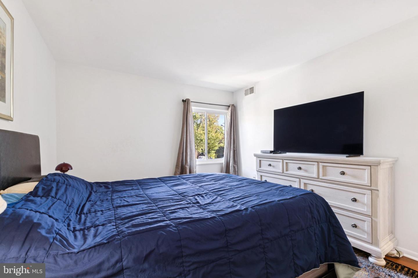 1413 NORTHGATE SQ #13/12B, RESTON, Virginia 20190, 2 Bedrooms Bedrooms, ,2 BathroomsBathrooms,Residential,For sale,1413 NORTHGATE SQ #13/12B,VAFX2274112 MLS # VAFX2274112 1413 NORTHGATE SQ #13/12B, RESTON, Virginia 20190, 2 Bedrooms Bedrooms, ,2 BathroomsBathrooms,Residential,For sale,1413 NORTHGATE SQ #13/12B,VAFX2274112 MLS # VAFX2274112