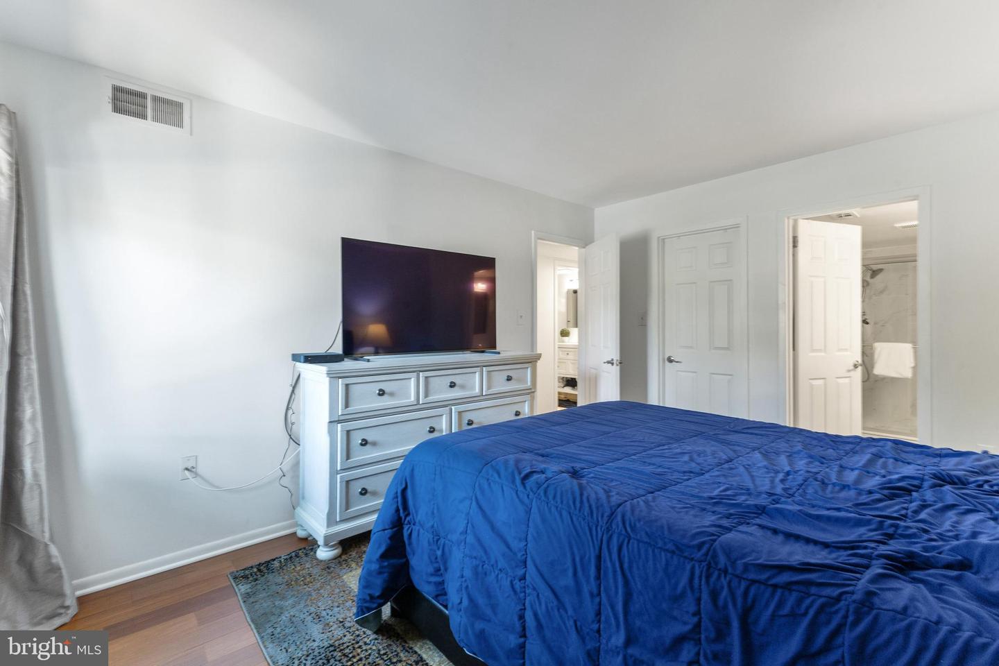 1413 NORTHGATE SQ #13/12B, RESTON, Virginia 20190, 2 Bedrooms Bedrooms, ,2 BathroomsBathrooms,Residential,For sale,1413 NORTHGATE SQ #13/12B,VAFX2274112 MLS # VAFX2274112 1413 NORTHGATE SQ #13/12B, RESTON, Virginia 20190, 2 Bedrooms Bedrooms, ,2 BathroomsBathrooms,Residential,For sale,1413 NORTHGATE SQ #13/12B,VAFX2274112 MLS # VAFX2274112
