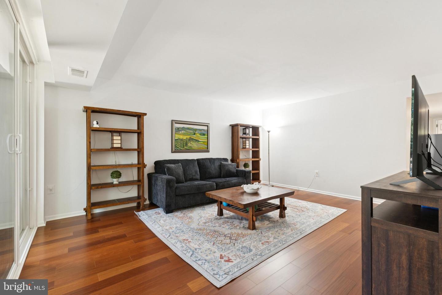 1413 NORTHGATE SQ #13/12B, RESTON, Virginia 20190, 2 Bedrooms Bedrooms, ,2 BathroomsBathrooms,Residential,For sale,1413 NORTHGATE SQ #13/12B,VAFX2274112 MLS # VAFX2274112 1413 NORTHGATE SQ #13/12B, RESTON, Virginia 20190, 2 Bedrooms Bedrooms, ,2 BathroomsBathrooms,Residential,For sale,1413 NORTHGATE SQ #13/12B,VAFX2274112 MLS # VAFX2274112