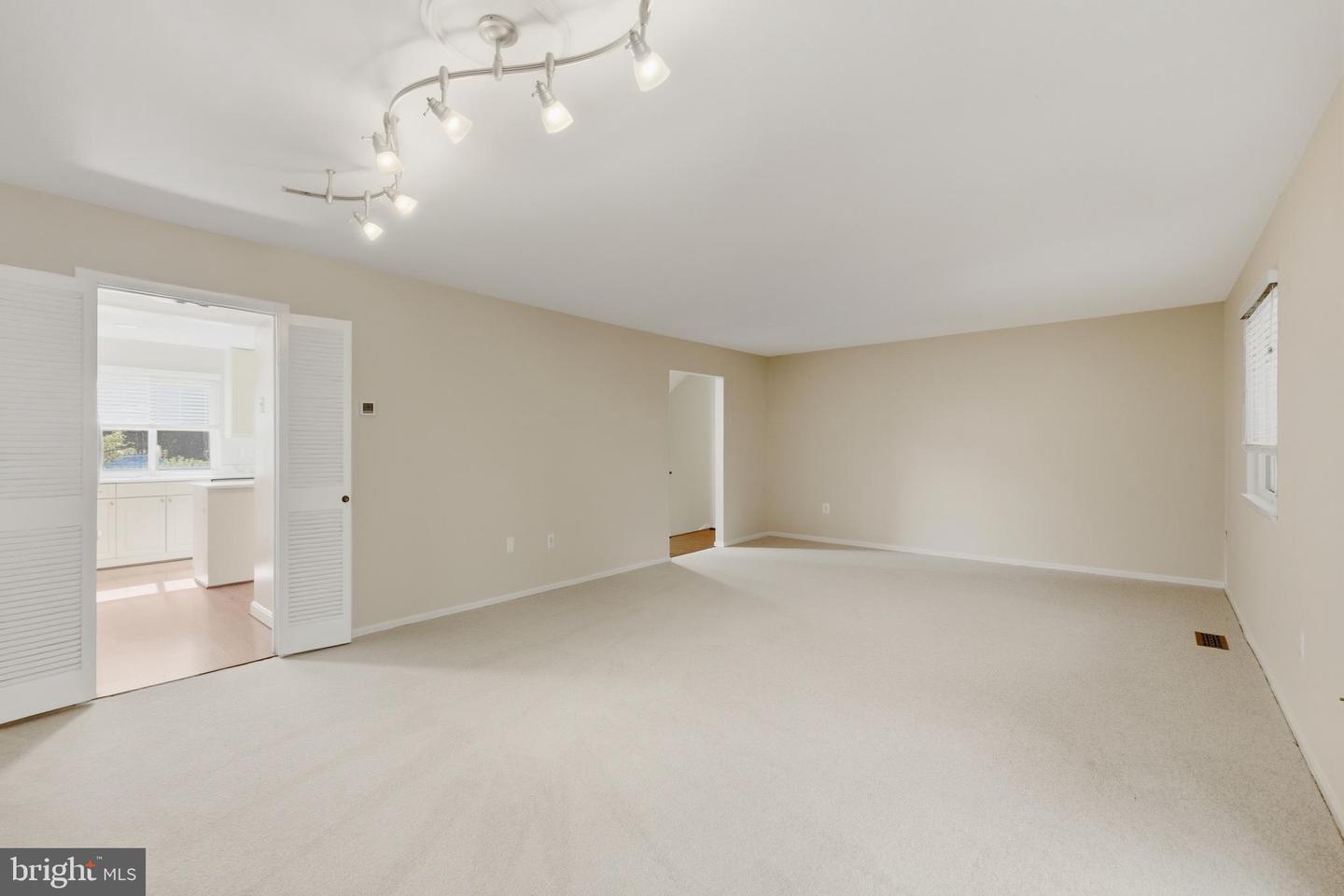 1403 GREENMONT CT, RESTON, Virginia 20190, 3 Bedrooms Bedrooms, ,3 BathroomsBathrooms,Residential,For sale,1403 GREENMONT CT,VAFX2274230 MLS # VAFX2274230 1403 GREENMONT CT, RESTON, Virginia 20190, 3 Bedrooms Bedrooms, ,3 BathroomsBathrooms,Residential,For sale,1403 GREENMONT CT,VAFX2274230 MLS # VAFX2274230