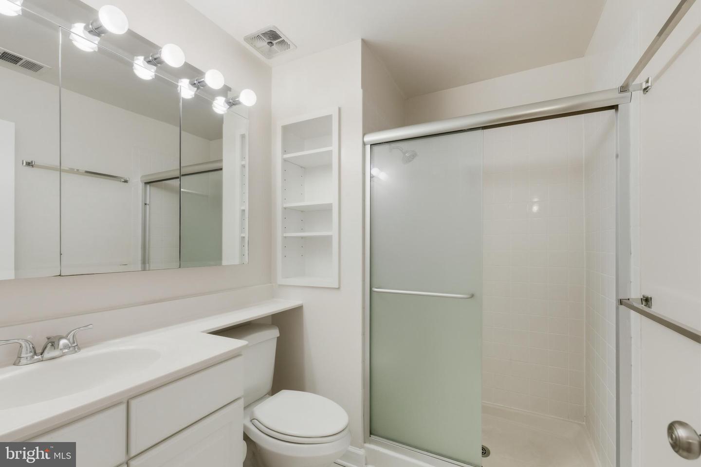 1403 GREENMONT CT, RESTON, Virginia 20190, 3 Bedrooms Bedrooms, ,3 BathroomsBathrooms,Residential,For sale,1403 GREENMONT CT,VAFX2274230 MLS # VAFX2274230 1403 GREENMONT CT, RESTON, Virginia 20190, 3 Bedrooms Bedrooms, ,3 BathroomsBathrooms,Residential,For sale,1403 GREENMONT CT,VAFX2274230 MLS # VAFX2274230