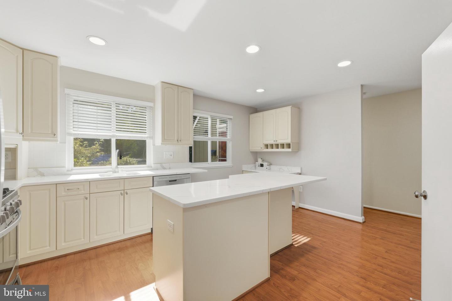 1403 GREENMONT CT, RESTON, Virginia 20190, 3 Bedrooms Bedrooms, ,3 BathroomsBathrooms,Residential,For sale,1403 GREENMONT CT,VAFX2274230 MLS # VAFX2274230 1403 GREENMONT CT, RESTON, Virginia 20190, 3 Bedrooms Bedrooms, ,3 BathroomsBathrooms,Residential,For sale,1403 GREENMONT CT,VAFX2274230 MLS # VAFX2274230