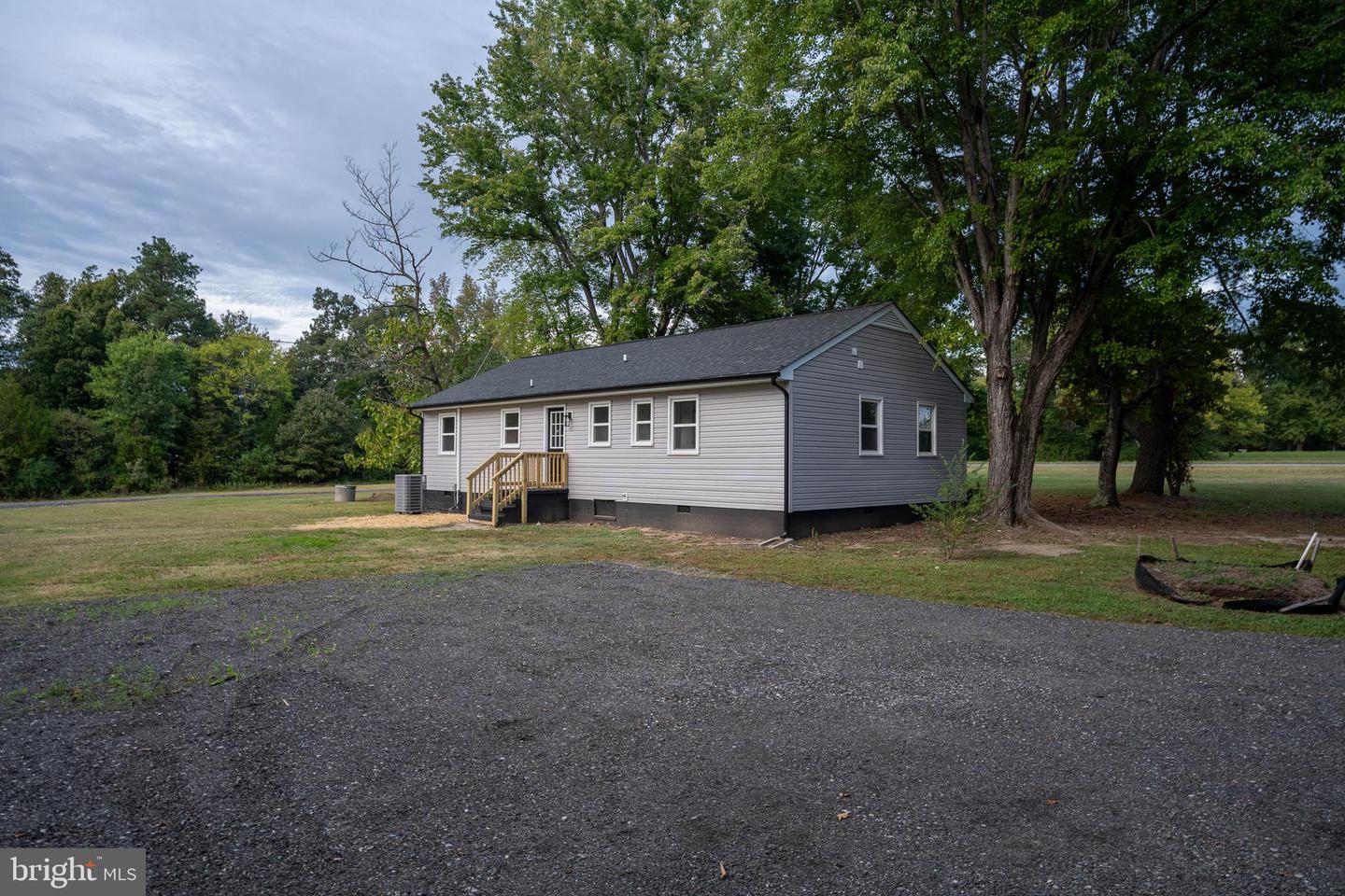 10558 TIDEWATER TRAIL, CHAMPLAIN, Virginia 22438, 4 Bedrooms Bedrooms, ,2 BathroomsBathrooms,Residential,For sale,10558 TIDEWATER TRAIL,VAES2002060 MLS # VAES2002060