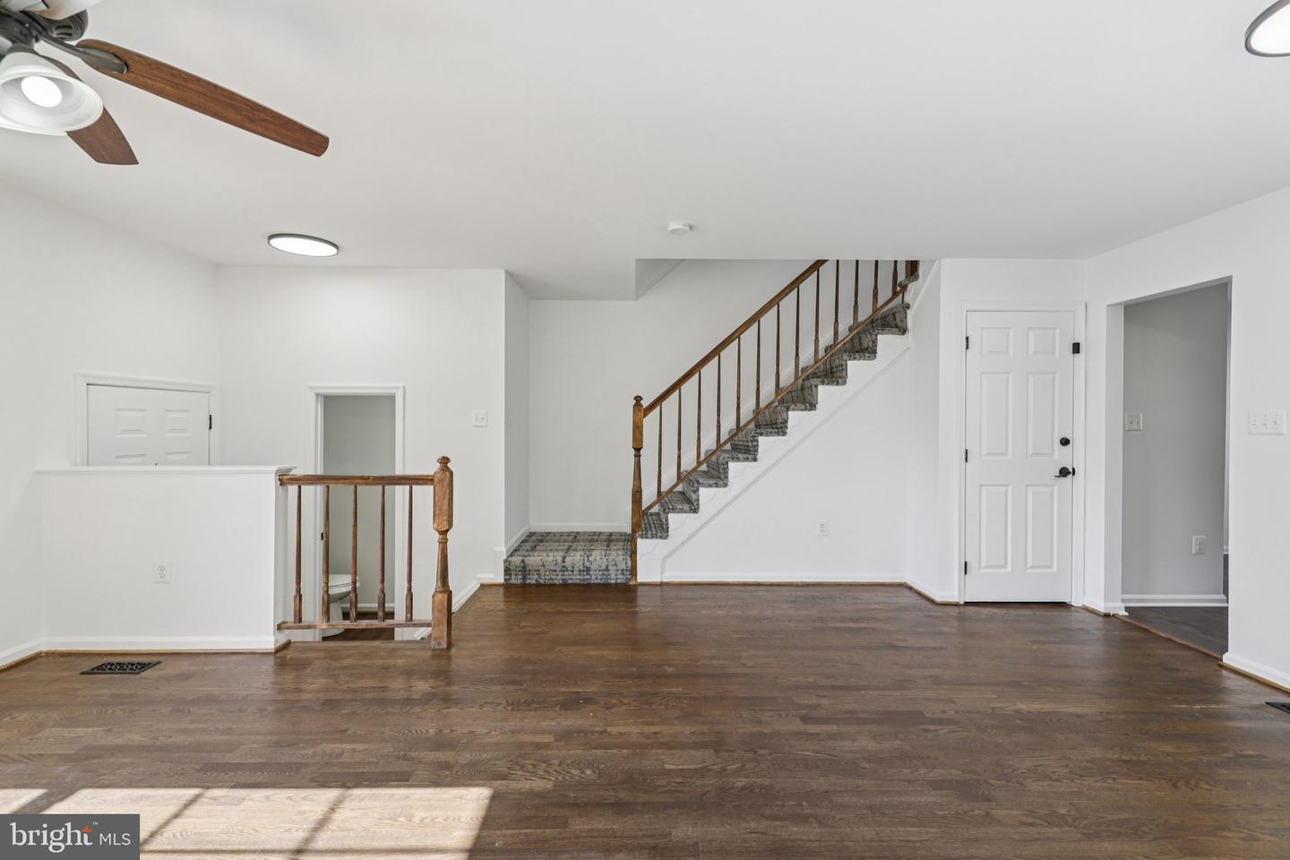 5154 MEETING PL, WOODBRIDGE, Virginia 22193, 4 Bedrooms Bedrooms, ,3 BathroomsBathrooms,Residential,For sale,5154 MEETING PL,VAPW2105974 MLS # VAPW2105974