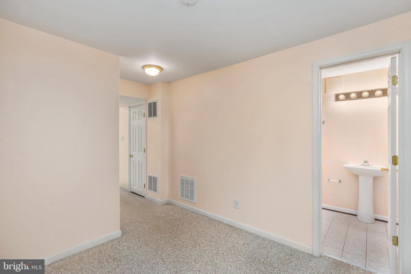 4114 MOSSY BANK LN, FREDERICKSBURG, Virginia 22408, 4 Bedrooms Bedrooms, ,3 BathroomsBathrooms,Residential,For sale,4114 MOSSY BANK LN,VASP2036900 MLS # VASP2036900