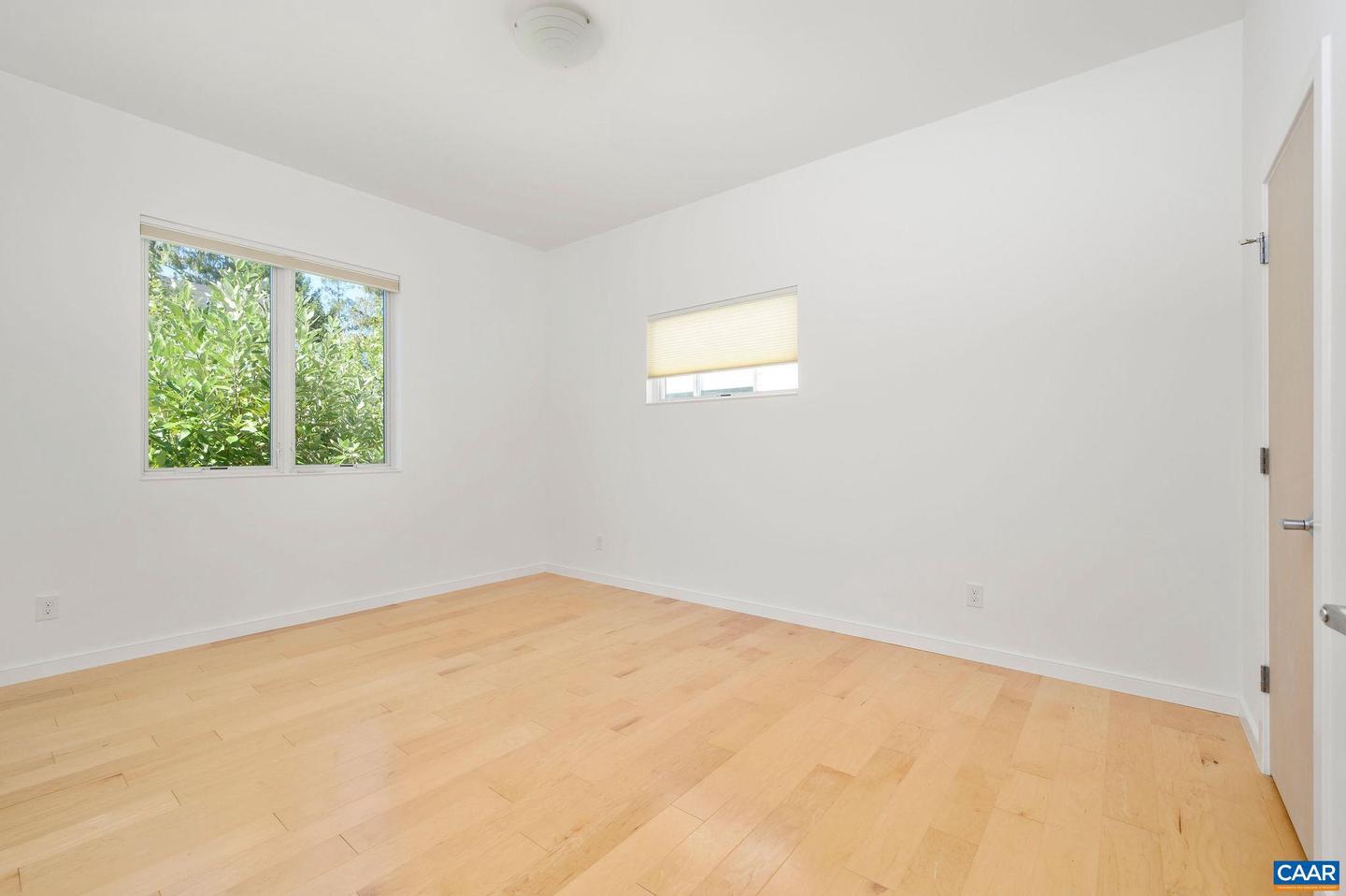 1130 E HIGH ST #J, CHARLOTTESVILLE, Virginia 22902, 3 Bedrooms Bedrooms, ,2 BathroomsBathrooms,Residential,For sale,1130 E HIGH ST #J,670001 MLS # 670001