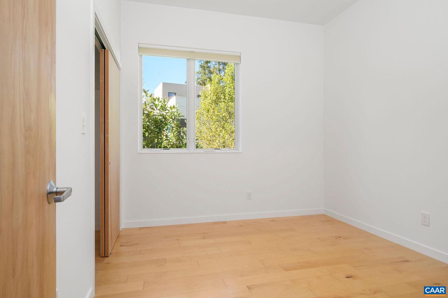 1130 E HIGH ST #J, CHARLOTTESVILLE, Virginia 22902, 3 Bedrooms Bedrooms, ,2 BathroomsBathrooms,Residential,For sale,1130 E HIGH ST #J,670001 MLS # 670001