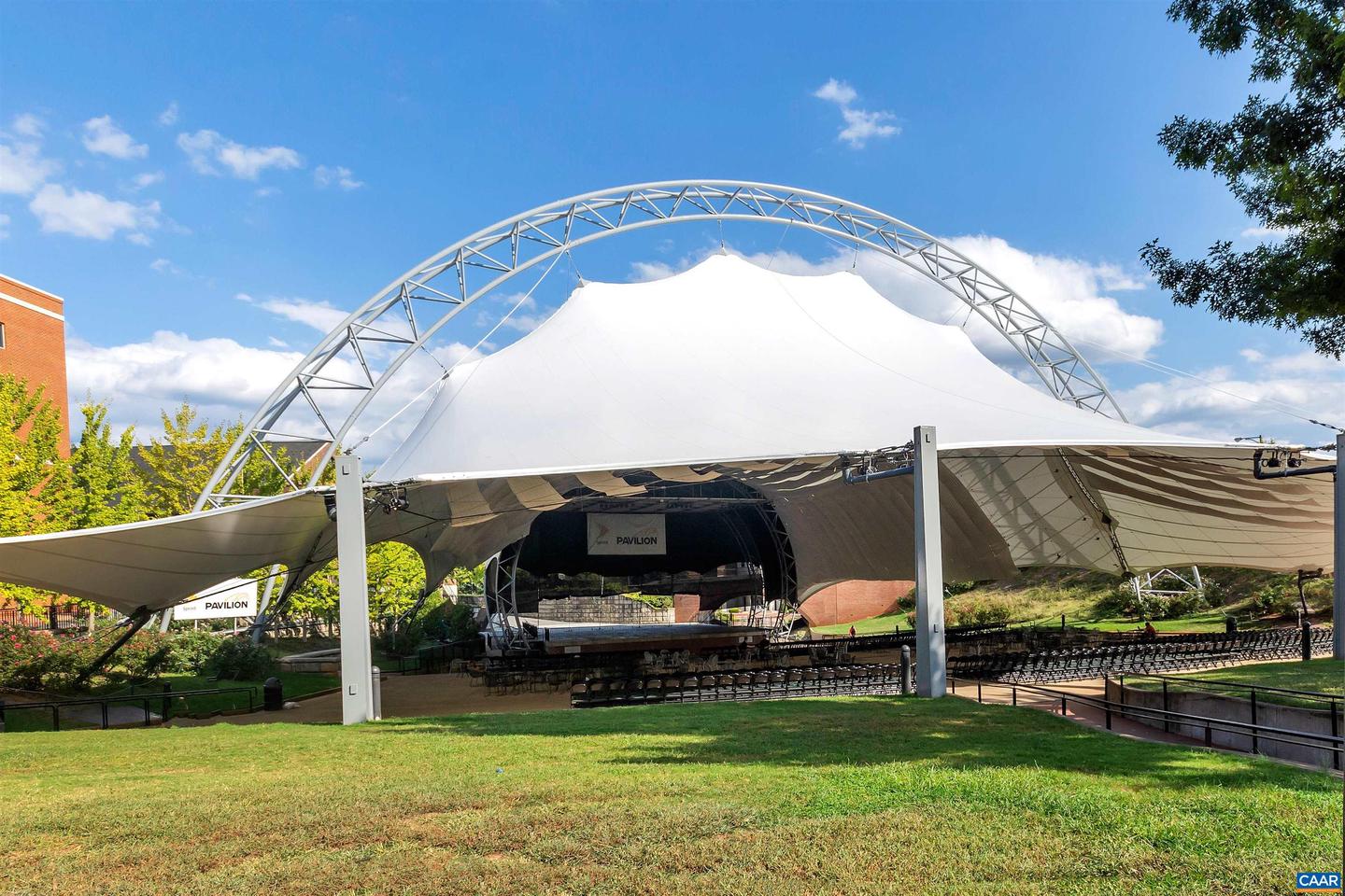 1130 E HIGH ST #J, CHARLOTTESVILLE, Virginia 22902, 3 Bedrooms Bedrooms, ,2 BathroomsBathrooms,Residential,For sale,1130 E HIGH ST #J,670001 MLS # 670001