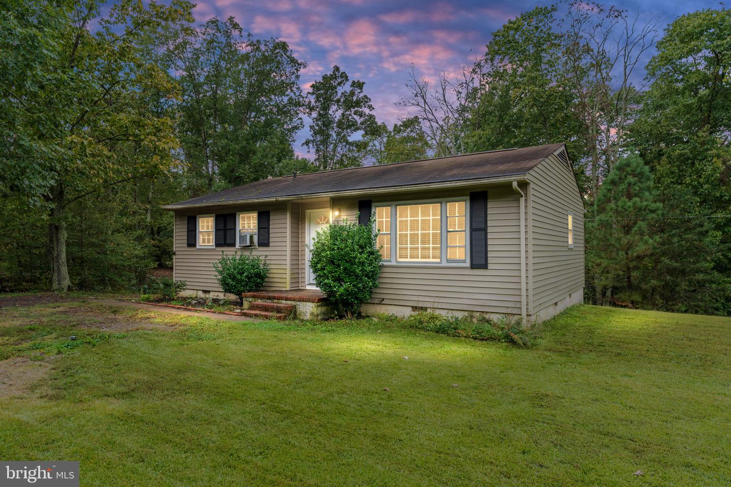 14208 SPRINGFIELD LN, KING GEORGE, Virginia 22485, 3 Bedrooms Bedrooms, ,1 BathroomBathrooms,Residential,For sale,14208 SPRINGFIELD LN,VAKG2007150 MLS # VAKG2007150