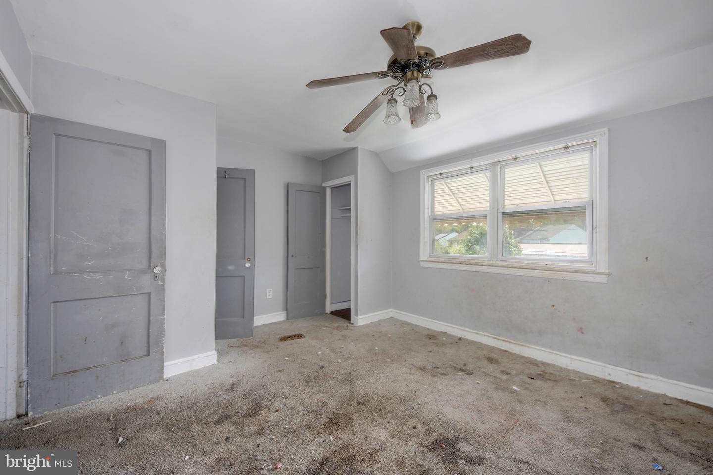 4620 HANNA PL SE, WASHINGTON, District Of Columbia 20019, 4 Bedrooms Bedrooms, ,1 BathroomBathrooms,Residential,For sale,4620 HANNA PL SE,DCDC2227026 MLS # DCDC2227026