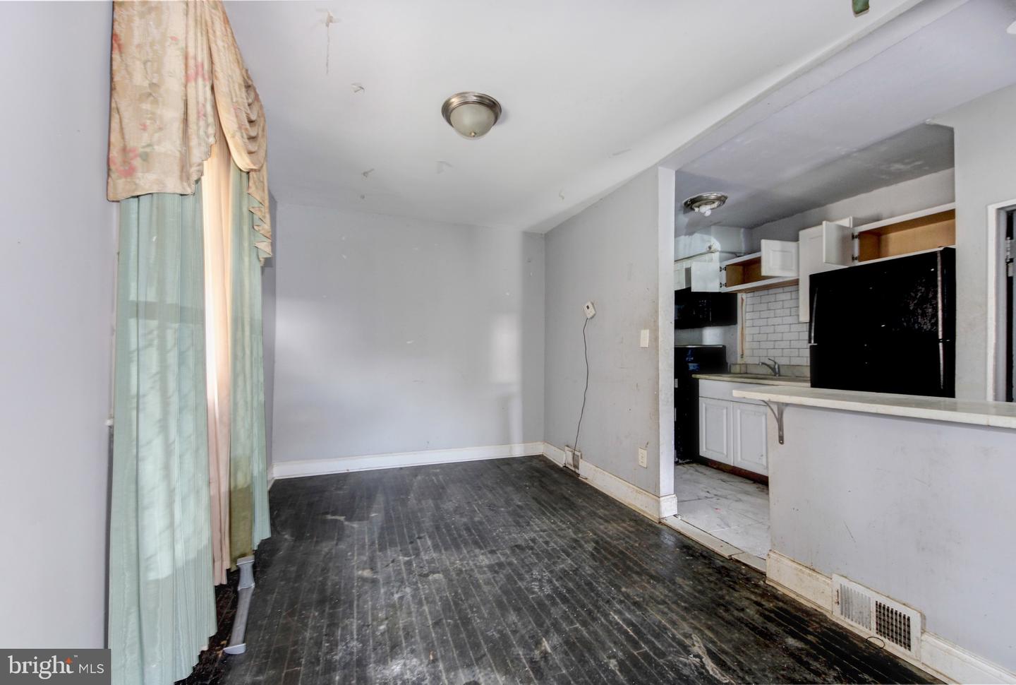 4620 HANNA PL SE, WASHINGTON, District Of Columbia 20019, 4 Bedrooms Bedrooms, ,1 BathroomBathrooms,Residential,For sale,4620 HANNA PL SE,DCDC2227026 MLS # DCDC2227026