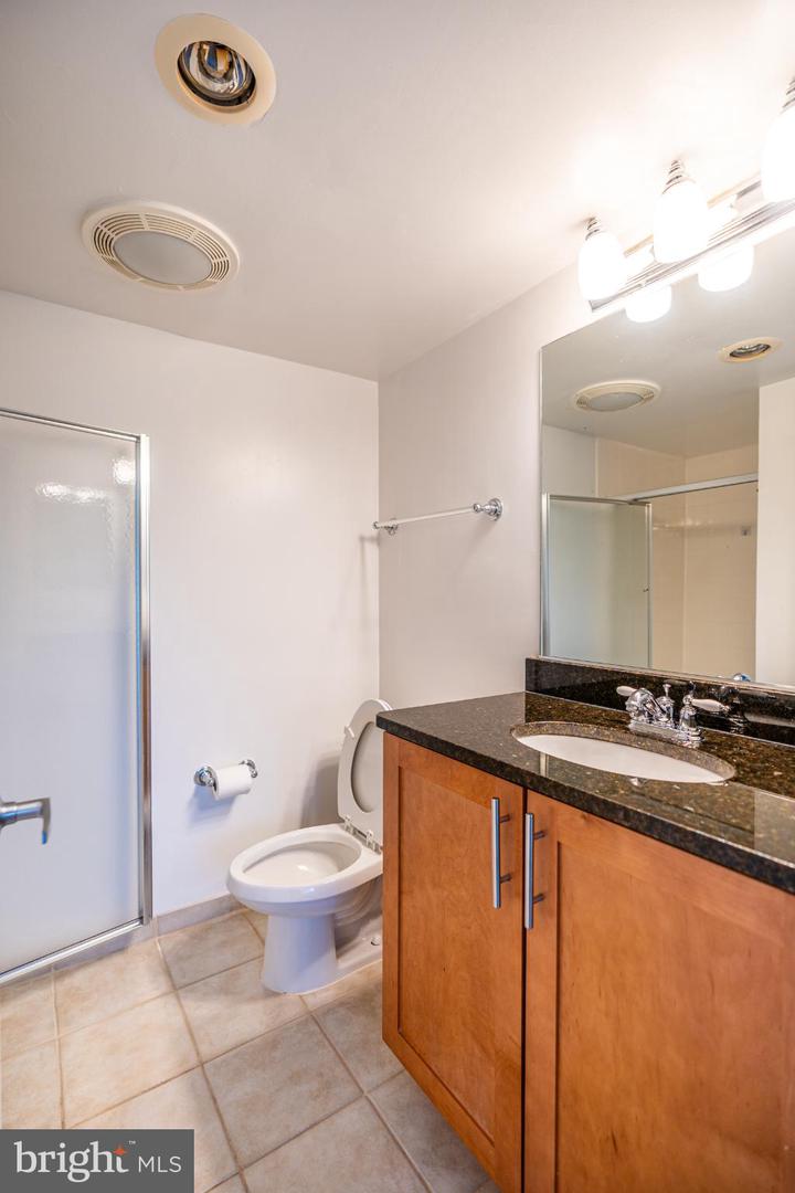 3401 38TH ST NW #316, WASHINGTON, District Of Columbia 20016, 2 Bedrooms Bedrooms, 4 Rooms Rooms,2 BathroomsBathrooms,Residential,For sale,3401 38TH ST NW #316,DCDC2227034 MLS # DCDC2227034