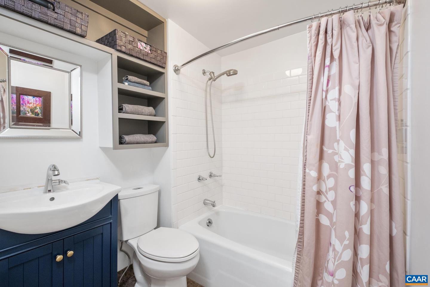 4601 LOVING RD, NORTH GARDEN, Virginia 22959, 3 Bedrooms Bedrooms, ,1 BathroomBathrooms,Residential,For sale,4601 LOVING RD,670005 MLS # 670005
