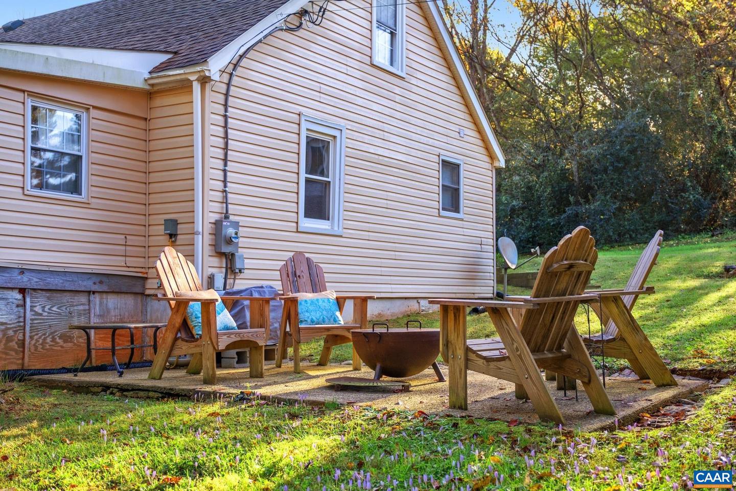 4601 LOVING RD, NORTH GARDEN, Virginia 22959, 3 Bedrooms Bedrooms, ,1 BathroomBathrooms,Residential,For sale,4601 LOVING RD,670005 MLS # 670005