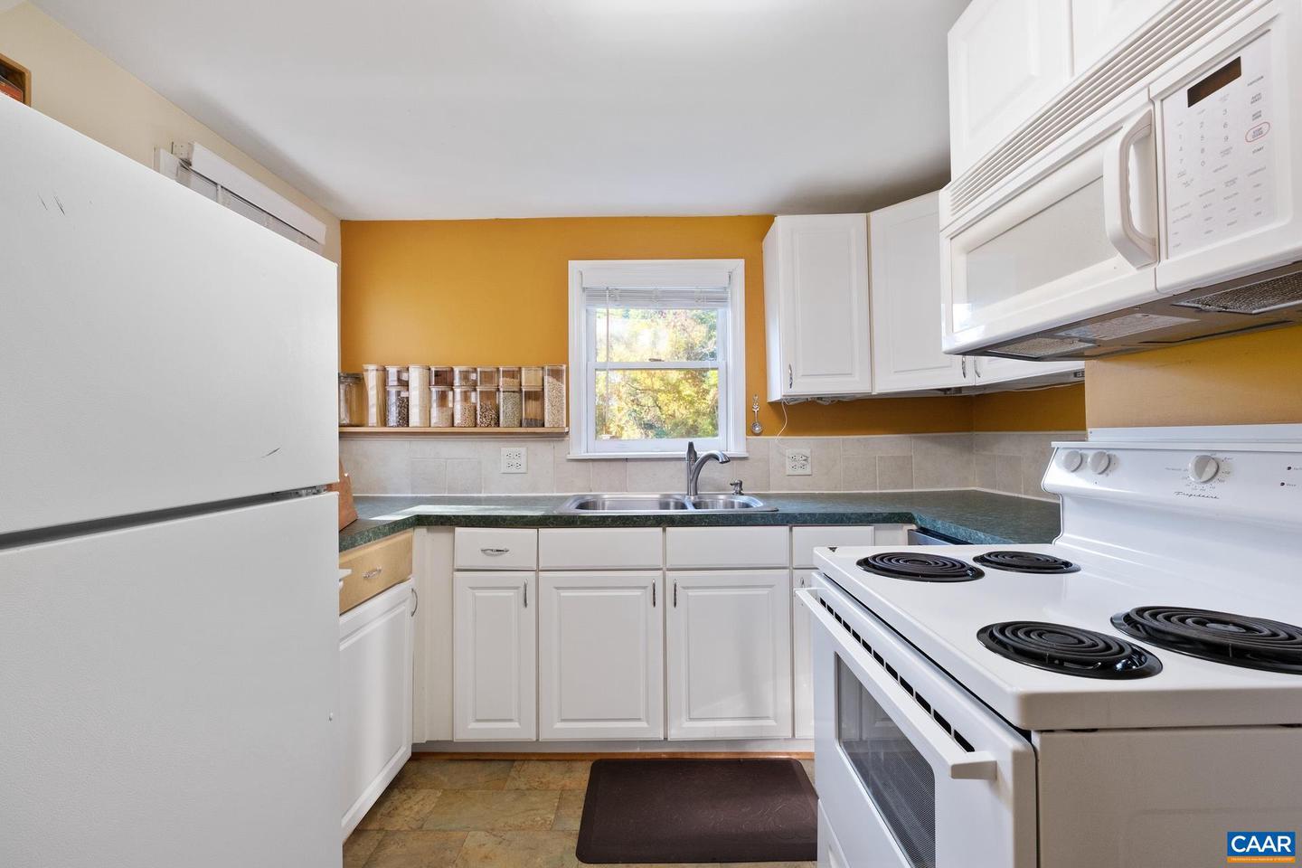 4601 LOVING RD, NORTH GARDEN, Virginia 22959, 3 Bedrooms Bedrooms, ,1 BathroomBathrooms,Residential,For sale,4601 LOVING RD,670005 MLS # 670005