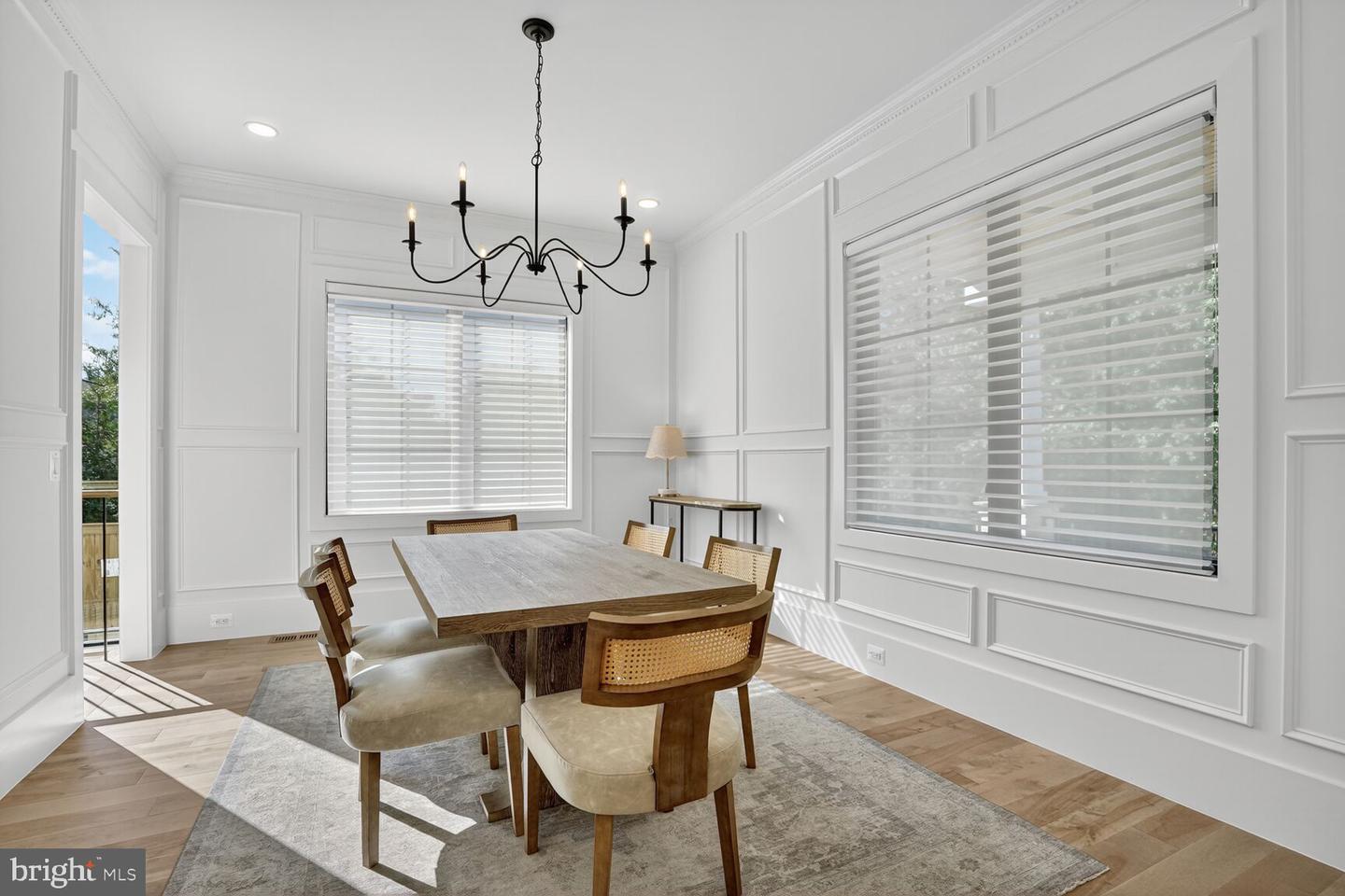 1615 N WAKEFIELD ST, ARLINGTON, Virginia 22207, 6 Bedrooms Bedrooms, ,7 BathroomsBathrooms,Residential,For sale,1615 N WAKEFIELD ST,VAAR2064854 MLS # VAAR2064854