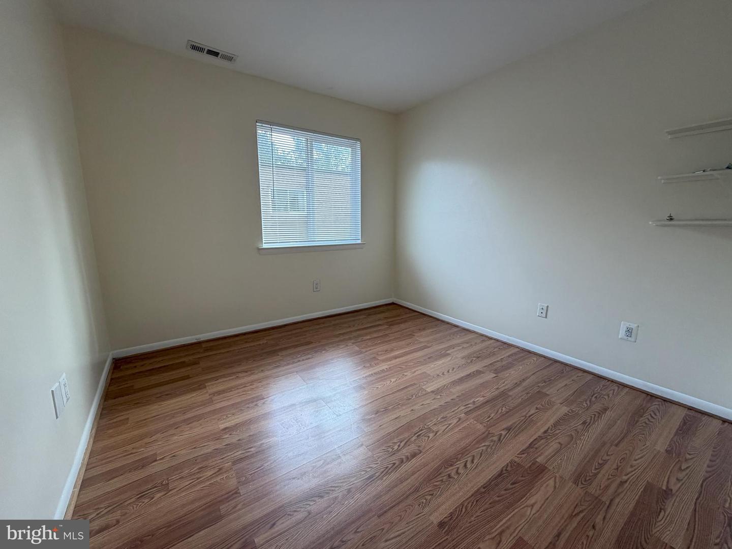 3804 EL CERRITO PL #4E, ALEXANDRIA, Virginia 22309, 3 Bedrooms Bedrooms, ,2 BathroomsBathrooms,Residential,For sale,3804 EL CERRITO PL #4E,VAFX2274296 MLS # VAFX2274296
