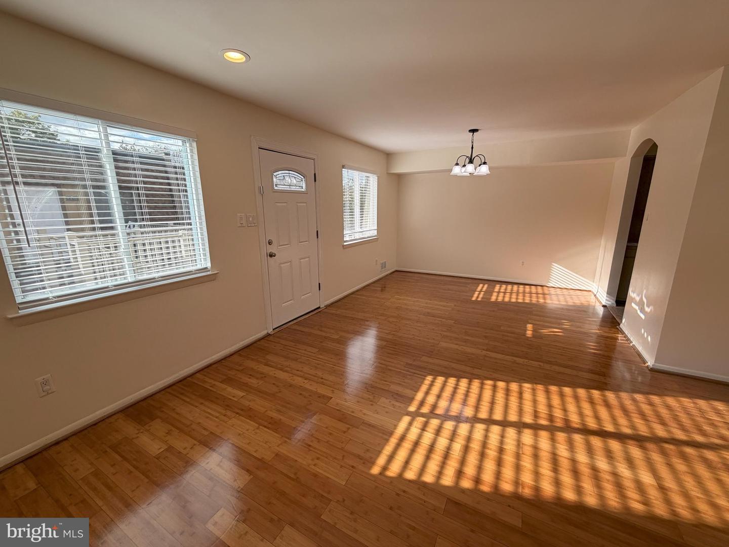 3804 EL CERRITO PL #4E, ALEXANDRIA, Virginia 22309, 3 Bedrooms Bedrooms, ,2 BathroomsBathrooms,Residential,For sale,3804 EL CERRITO PL #4E,VAFX2274296 MLS # VAFX2274296