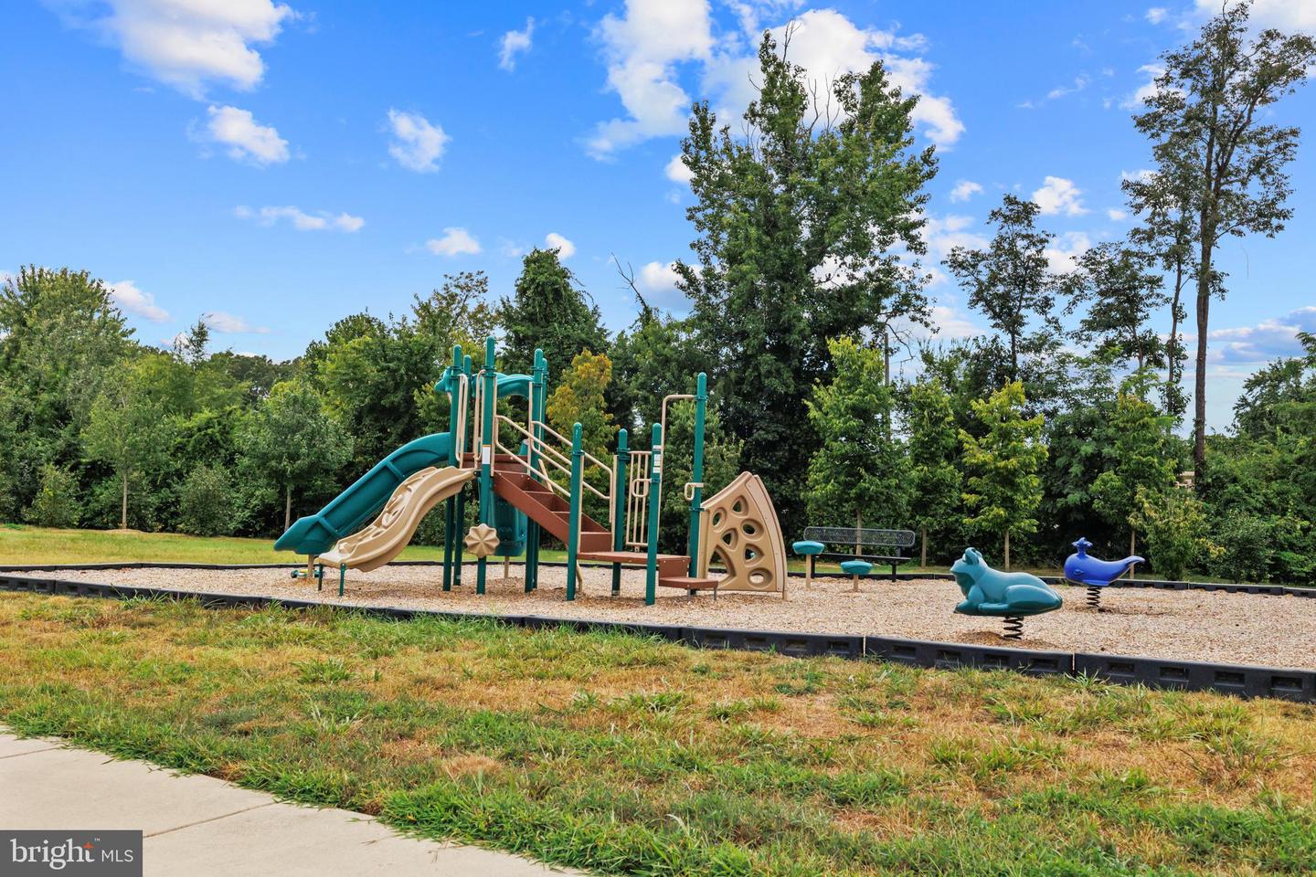 218 COURTHOUSE MANOR DR, STAFFORD, Virginia 22554, 4 Bedrooms Bedrooms, ,3 BathroomsBathrooms,Residential,For sale,218 COURTHOUSE MANOR DR,VAST2043476 MLS # VAST2043476