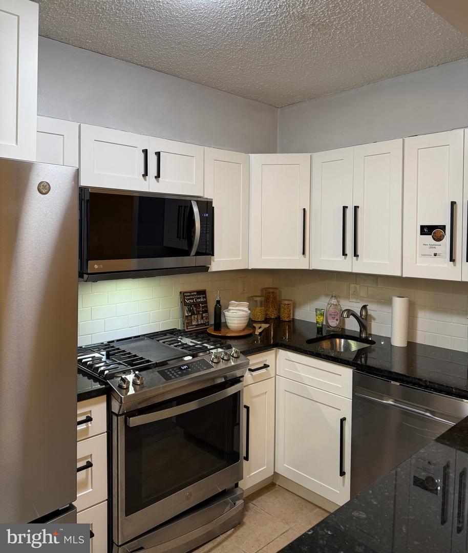 1245 13TH ST NW #109, WASHINGTON, District Of Columbia 20005, 2 Bedrooms Bedrooms, ,2 BathroomsBathrooms,Residential,For sale,1245 13TH ST NW #109,DCDC2227040 MLS # DCDC2227040
