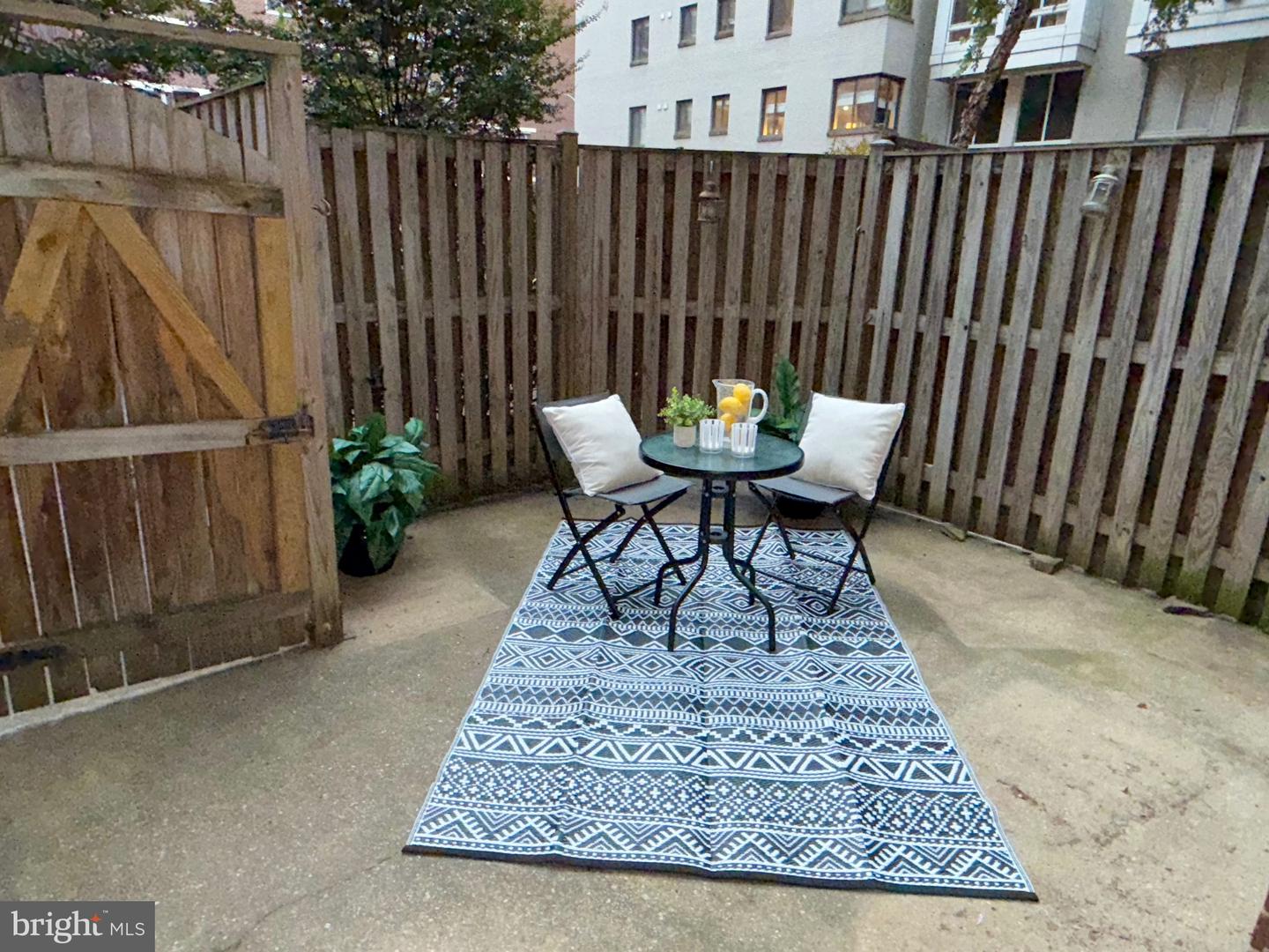 1245 13TH ST NW #109, WASHINGTON, District Of Columbia 20005, 2 Bedrooms Bedrooms, ,2 BathroomsBathrooms,Residential,For sale,1245 13TH ST NW #109,DCDC2227040 MLS # DCDC2227040