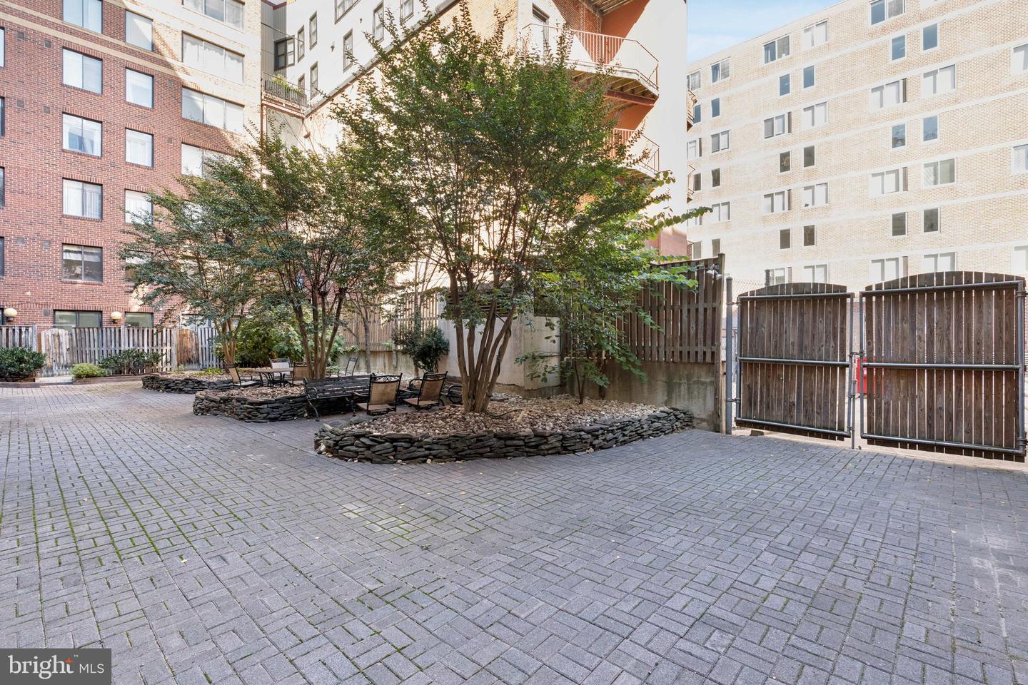 1245 13TH ST NW #109, WASHINGTON, District Of Columbia 20005, 2 Bedrooms Bedrooms, ,2 BathroomsBathrooms,Residential,For sale,1245 13TH ST NW #109,DCDC2227040 MLS # DCDC2227040