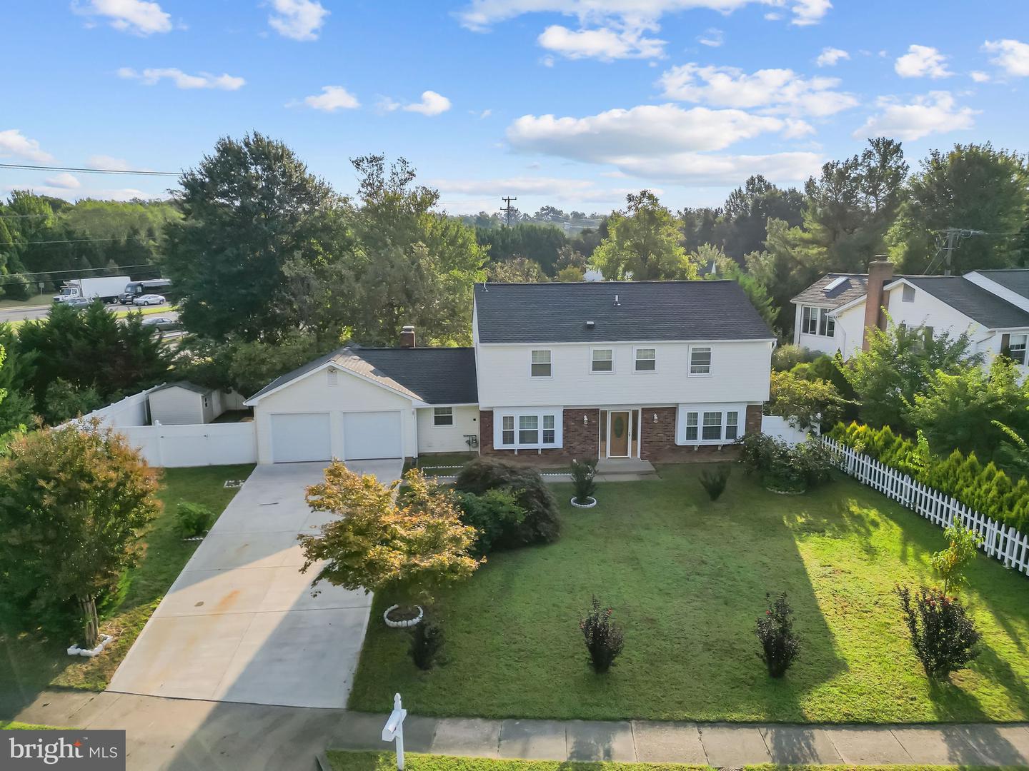 4001 MIDDLE RIDGE DR, FAIRFAX, Virginia 22033, 4 Bedrooms Bedrooms, ,2 BathroomsBathrooms,Residential,For sale,4001 MIDDLE RIDGE DR,VAFX2274160 MLS # VAFX2274160
