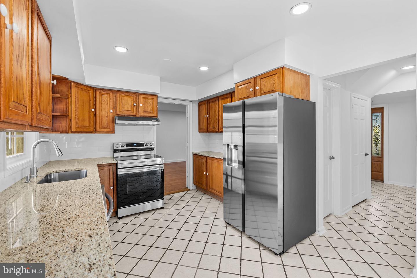 4001 MIDDLE RIDGE DR, FAIRFAX, Virginia 22033, 4 Bedrooms Bedrooms, ,2 BathroomsBathrooms,Residential,For sale,4001 MIDDLE RIDGE DR,VAFX2274160 MLS # VAFX2274160