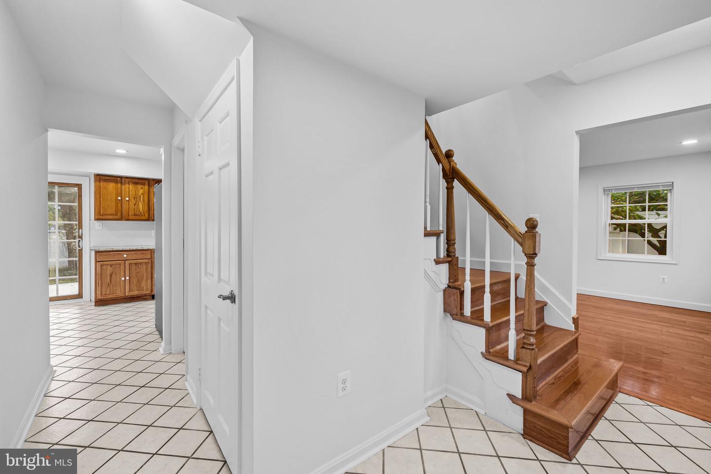 4001 MIDDLE RIDGE DR, FAIRFAX, Virginia 22033, 4 Bedrooms Bedrooms, ,2 BathroomsBathrooms,Residential,For sale,4001 MIDDLE RIDGE DR,VAFX2274160 MLS # VAFX2274160