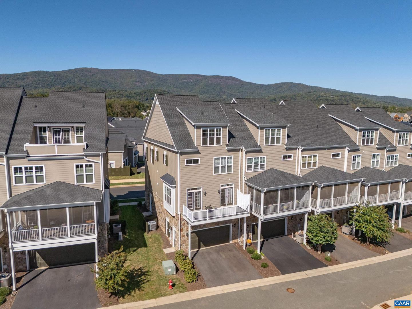 5459 GOLF DR, CROZET, Virginia 22932, 4 Bedrooms Bedrooms, ,4 BathroomsBathrooms,Residential,For sale,5459 GOLF DR,670008 MLS # 670008
