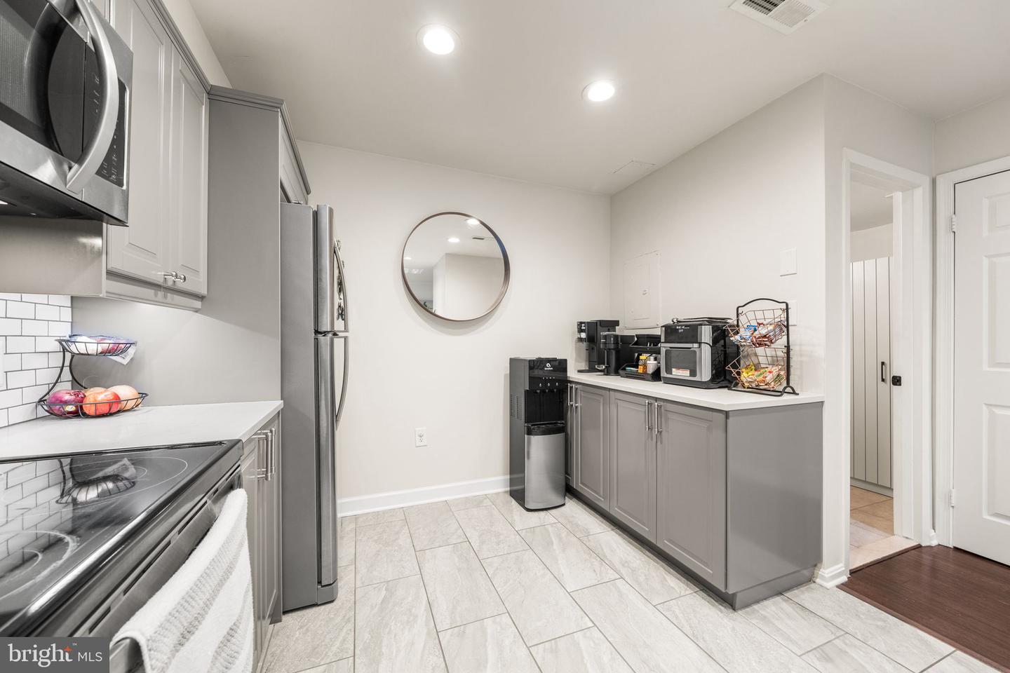 907 S ROLFE ST #1-A, ARLINGTON, Virginia 22204, 2 Bedrooms Bedrooms, ,2 BathroomsBathrooms,Residential,For sale,907 S ROLFE ST #1-A,VAAR2064872 MLS # VAAR2064872 907 S ROLFE ST #1-A, ARLINGTON, Virginia 22204, 2 Bedrooms Bedrooms, ,2 BathroomsBathrooms,Residential,For sale,907 S ROLFE ST #1-A,VAAR2064872 MLS # VAAR2064872