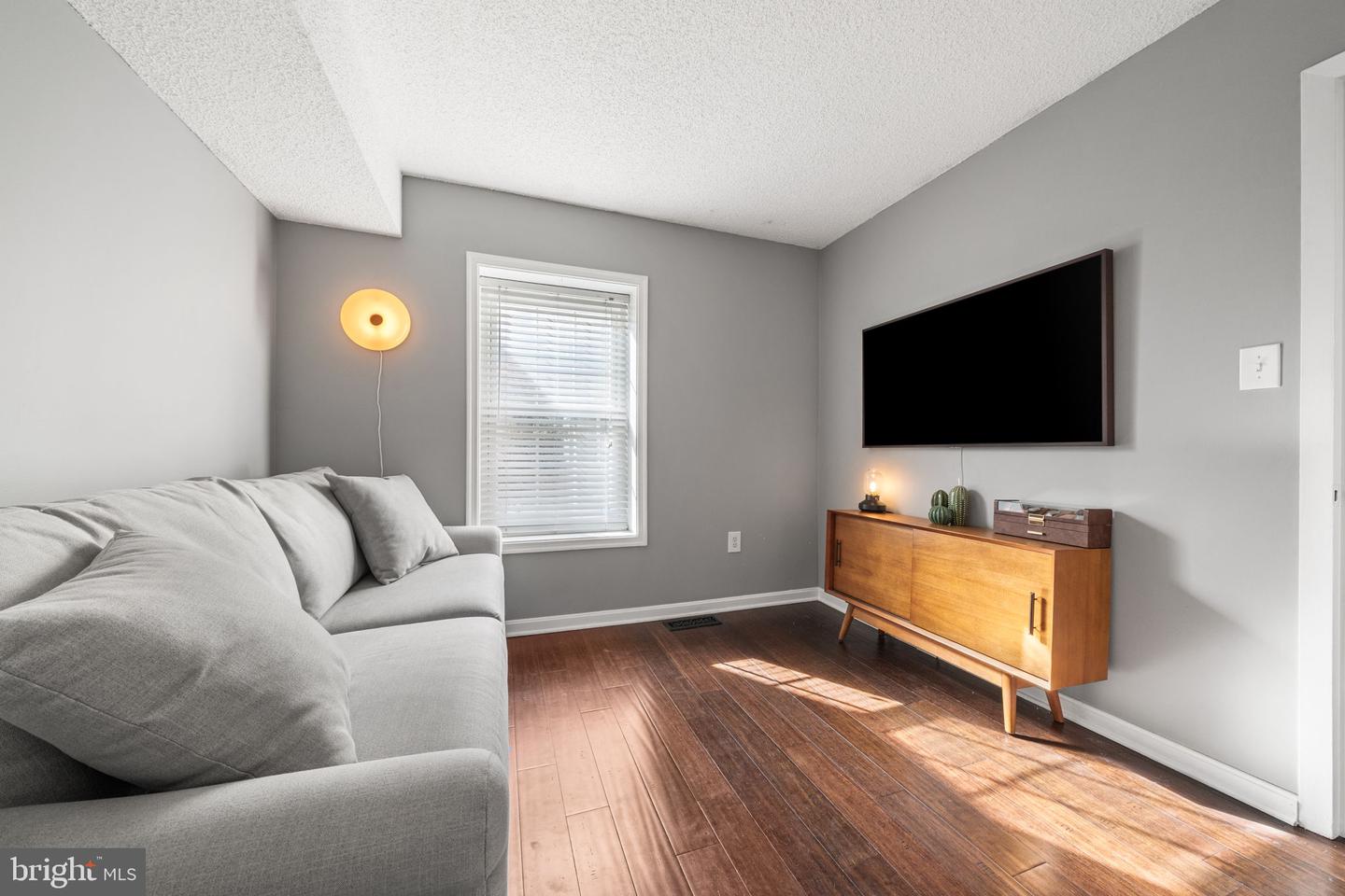 907 S ROLFE ST #1-A, ARLINGTON, Virginia 22204, 2 Bedrooms Bedrooms, ,2 BathroomsBathrooms,Residential,For sale,907 S ROLFE ST #1-A,VAAR2064872 MLS # VAAR2064872 907 S ROLFE ST #1-A, ARLINGTON, Virginia 22204, 2 Bedrooms Bedrooms, ,2 BathroomsBathrooms,Residential,For sale,907 S ROLFE ST #1-A,VAAR2064872 MLS # VAAR2064872