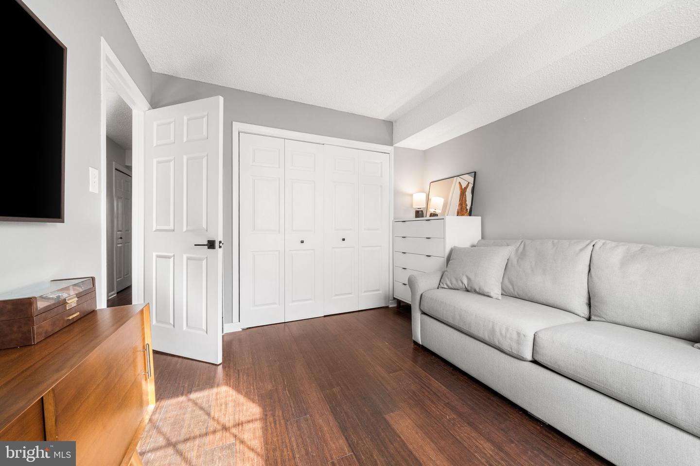 907 S ROLFE ST #1-A, ARLINGTON, Virginia 22204, 2 Bedrooms Bedrooms, ,2 BathroomsBathrooms,Residential,For sale,907 S ROLFE ST #1-A,VAAR2064872 MLS # VAAR2064872 907 S ROLFE ST #1-A, ARLINGTON, Virginia 22204, 2 Bedrooms Bedrooms, ,2 BathroomsBathrooms,Residential,For sale,907 S ROLFE ST #1-A,VAAR2064872 MLS # VAAR2064872