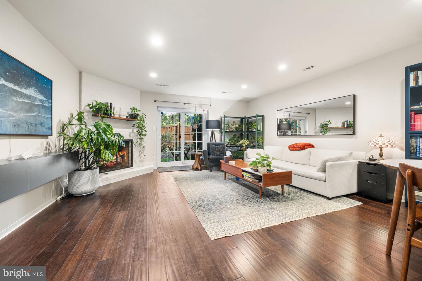 907 S ROLFE ST #1-A, ARLINGTON, Virginia 22204, 2 Bedrooms Bedrooms, ,2 BathroomsBathrooms,Residential,For sale,907 S ROLFE ST #1-A,VAAR2064872 MLS # VAAR2064872 907 S ROLFE ST #1-A, ARLINGTON, Virginia 22204, 2 Bedrooms Bedrooms, ,2 BathroomsBathrooms,Residential,For sale,907 S ROLFE ST #1-A,VAAR2064872 MLS # VAAR2064872