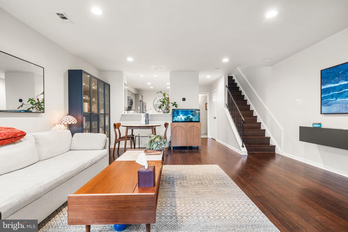 907 S ROLFE ST #1-A, ARLINGTON, Virginia 22204, 2 Bedrooms Bedrooms, ,2 BathroomsBathrooms,Residential,For sale,907 S ROLFE ST #1-A,VAAR2064872 MLS # VAAR2064872 907 S ROLFE ST #1-A, ARLINGTON, Virginia 22204, 2 Bedrooms Bedrooms, ,2 BathroomsBathrooms,Residential,For sale,907 S ROLFE ST #1-A,VAAR2064872 MLS # VAAR2064872