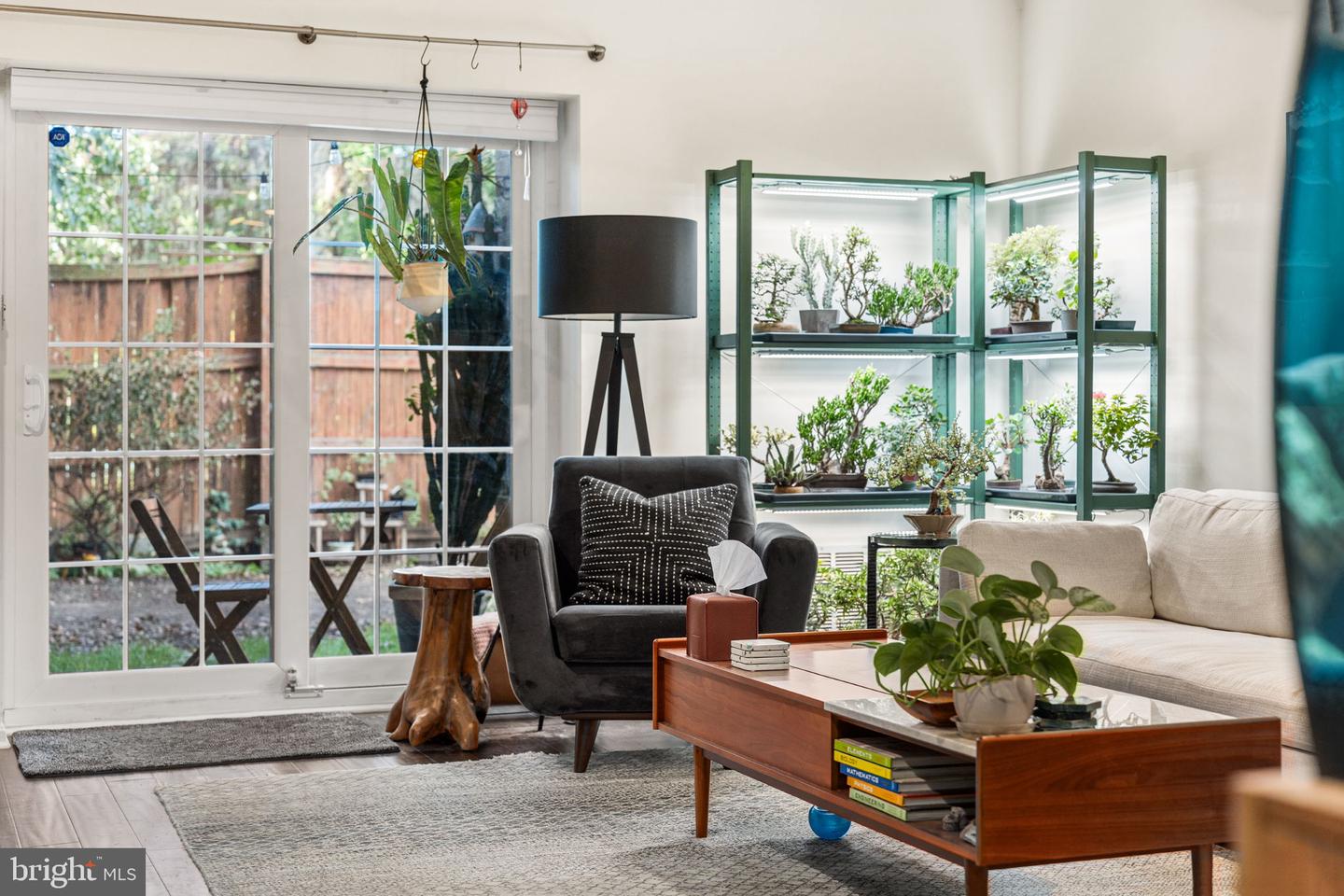 907 S ROLFE ST #1-A, ARLINGTON, Virginia 22204, 2 Bedrooms Bedrooms, ,2 BathroomsBathrooms,Residential,For sale,907 S ROLFE ST #1-A,VAAR2064872 MLS # VAAR2064872 907 S ROLFE ST #1-A, ARLINGTON, Virginia 22204, 2 Bedrooms Bedrooms, ,2 BathroomsBathrooms,Residential,For sale,907 S ROLFE ST #1-A,VAAR2064872 MLS # VAAR2064872